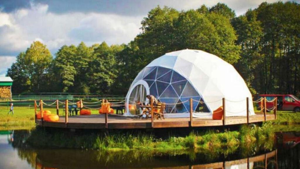 Forest Glamping Braşov Extérieur photo