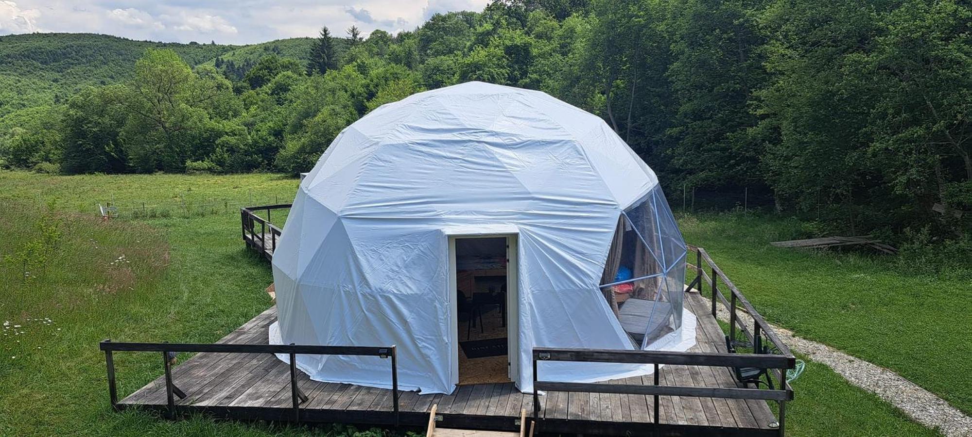 Forest Glamping Braşov Extérieur photo