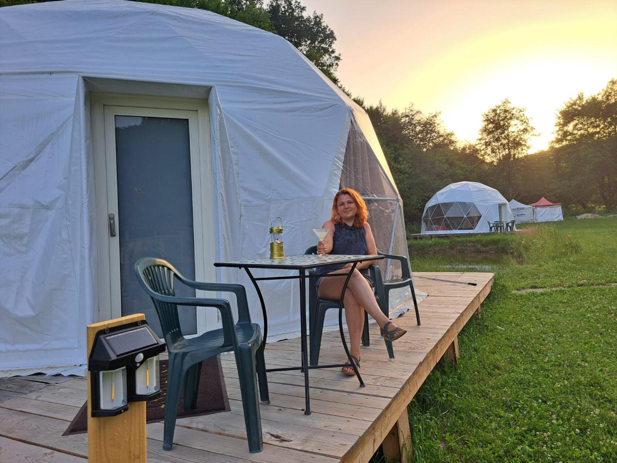 Forest Glamping Braşov Extérieur photo