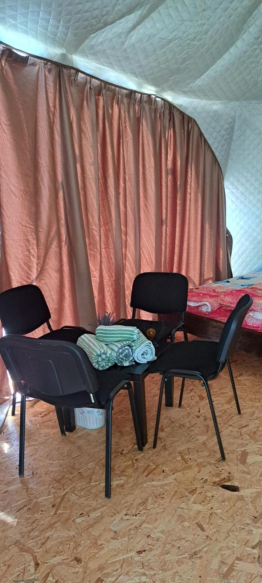 Forest Glamping Braşov Extérieur photo